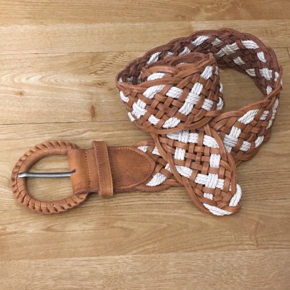 Hollister brown and white braided leather belt XS/S. MOVING SALE - LAST CHANCE - Picture 1 of 6